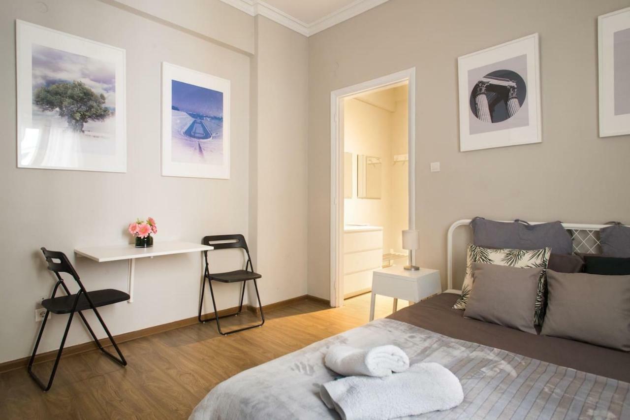 Your Stay Next To Acropolis! Афіни Екстер'єр фото